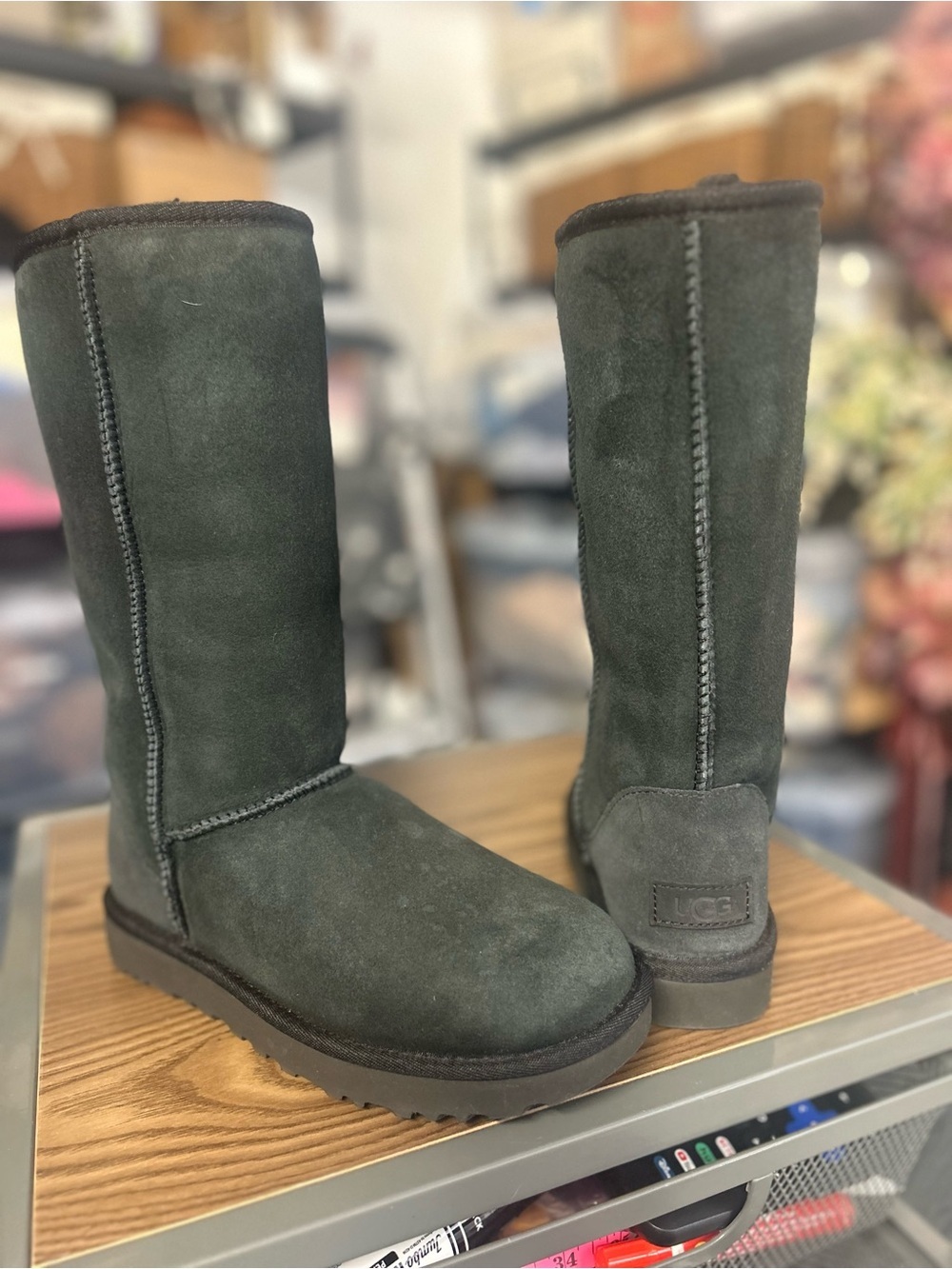 UGG WOMEN'S CLASSIC II TALL BOOT - Picture 12 of 16